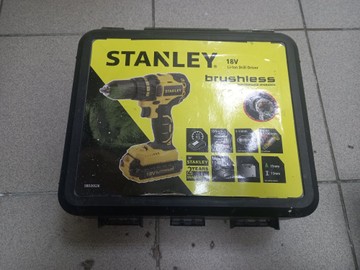 Б/в Шурупокрут Stanley sbd20 2акб 1,5ah зп 01-201005905