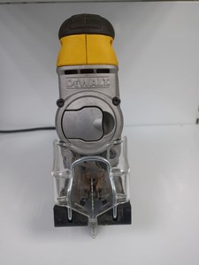 Б/в Електролобзик Dewalt dw333kt 01-201003899