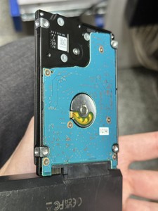 Б/у Жесткий диск Toshiba mq01abf050 500gb 01-201058105