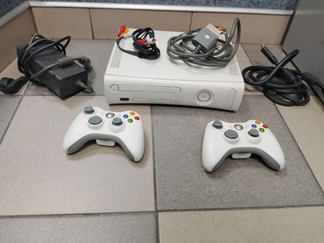 Б/в Ігрова приставка Microsoft xbox 360 console 01-201070790