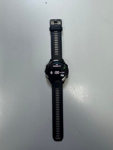 Б/в Смарт-годинник Garmin forerunner 970 carbon dlc titanium case w./translucent 01-201082558