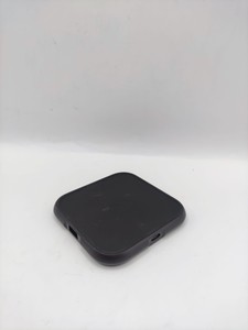 Б/в Бездротовий зарядний пристрій Zens single aluminium wireless charger zesc14b/00 01-201098513