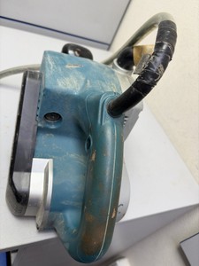 Б/у Ленточная шлифмашина Makita 9403 01-201105856