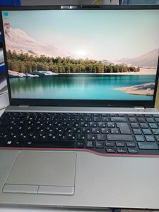 Fujitsu 15/core i7-1185g7 ddr4/16gb ddr4/ssd 128 gb/*інтегрована