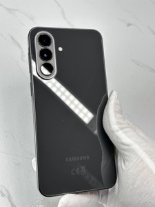Б/в Мобільний телефон Samsung galaxy a37 5g 8/256gb 01-201123606