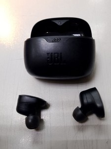 Б/у Навушники Jbl tune buds 01-201181073