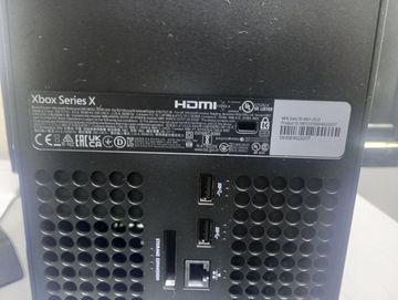 01-200579390: Microsoft xbox series x 1tb