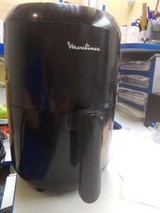 01-200607494: Moulinex ez301810