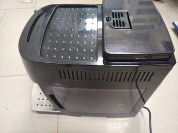 01-200738055: Delonghi magnifica s ecam 21.117.b