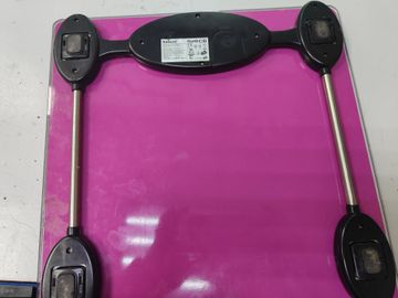 Б/в Електронні ваги Saturn st-ps1247 01-200741111