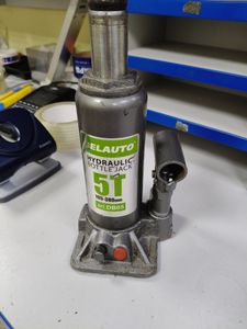 01-200789991: Belauto db05 5 т