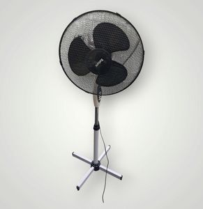 Б/в Вентилятор Saturn st-fn8289 01-200768623