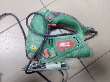 Б/в Електролобзик Зенит зпл-980 01-200803283