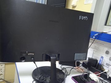Б/в Монітор Samsung s24f350fhi 01-200821595