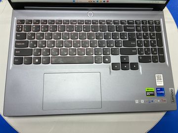 Б/в Ноутбук Lenovo 16/core i7-14650hx ddr5/32gb ddr5/hdd *відсутній/ssd 1000 gb/geforce rtx4070 8gb 01-200625236