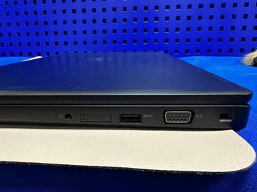 Б/в Ноутбук Dell 15/core i5 8400h ddr4/16gb ddr4/hdd *відсутній/ssd 240 gb/*інтегрована 01-200830270