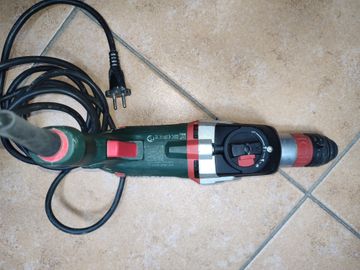 Б/у Перфоратор Metabo khe 2660 quick 01-200840988