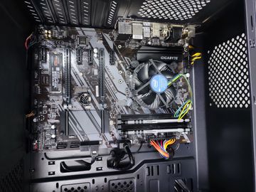 Б/в Системний блок Пк intel core i5-8400/ram 32 gb/hdd відсутній/ssd 250 gb/інтегрована 01-200843938