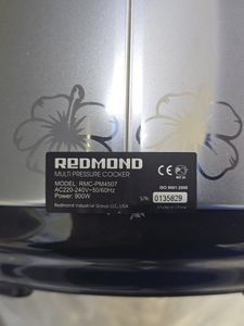 Б/у Мультиварка Redmond rmc-pm4507 01-200846334
