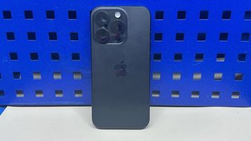 Б/у Мобильный телефон Apple iphone 15 pro 512gb 01-200854894