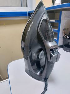 Б/у Утюг Philips 5000 series dst5040/80 01-200865725