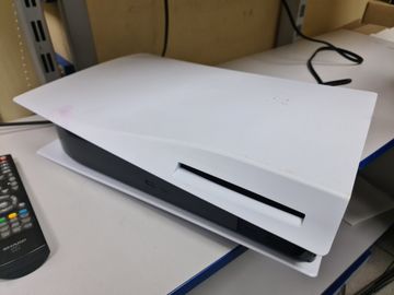 Б/в Ігрова приставка Sony playstation 5 825gb 01-200888653