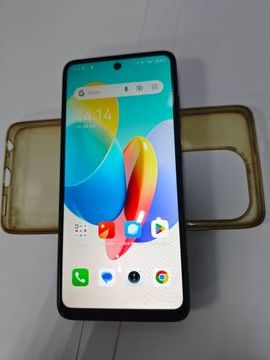 Б/у Мобильный телефон Tecno spark go 2024 3/64gb 01-200889102