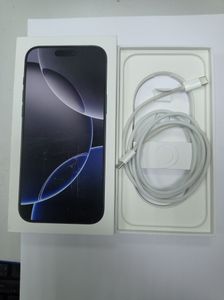 Б/в Мобільний телефон Apple iphone 16 pro max 256gb 01-200890287