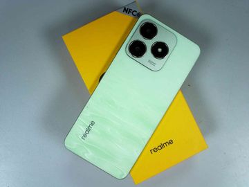 Б/в Мобільний телефон Realme c63 8/256gb 01-200896976