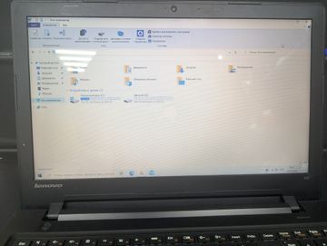 Б/в Ноутбук Lenovo 15/pentium n3700 ddr3/4gb ddr3/hdd 320 gb/ssd *відсутній/geforce 920m 2gb 01-200900230
