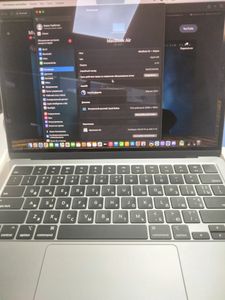 Б/в Ноутбук Apple macbook air 13,6" m2 2022 01-200905258