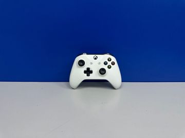 Б/в Ігровий джойстик Microsoft xbox wireless controller 1708 01-200908121