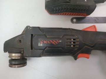 Б/в Кутова шліфмашина Dnipro-M dga-201 01-200910067