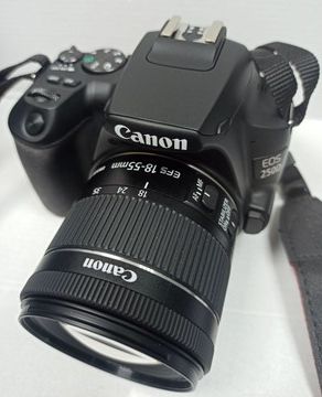 Б/у Фотоаппарат Canon eos 250d kit 18-55mm ef-s is stm 01-200922712