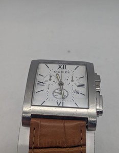 Б/в Годинник Gucci 8600m 01-200833386