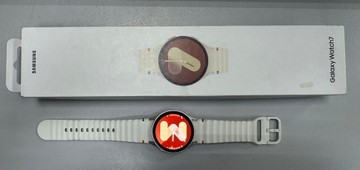 Б/в Смарт-годинник Samsung galaxy watch 7 40mm 01-200940720