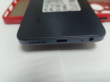 Б/в Мобільний телефон Tecno spark go 2024 4/128gb 01-200957001