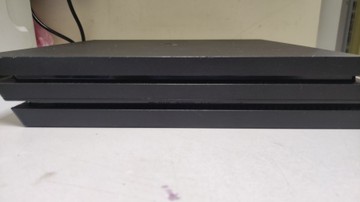 Б/в Ігрова приставка Sony playstation 4 pro 1tb 01-200973854
