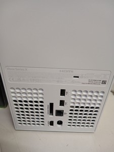 Б/в Ігрова приставка Microsoft xbox series x 1 tb all-digital robot 01-201002356