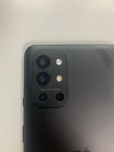 Б/у Мобільний телефон Oneplus 9r 12/256gb 01-200996914