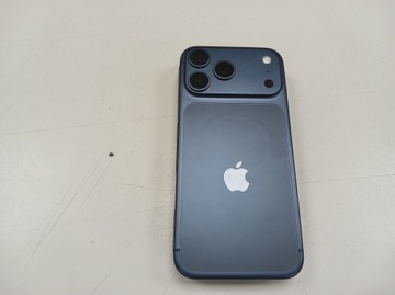 Б/у Мобільний телефон Apple iphone 17 pro max 512gb 01-201003819