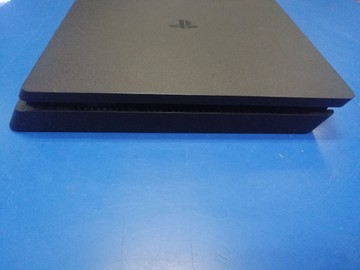 Б/в Ігрова приставка Sony playstation 4 slim 500gb 01-201012091
