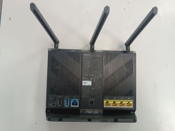 Б/в WiFi роутер Asus rt ac68u 18-000095954