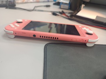 Б/в Ігрова приставка Nintendo switch lite 01-201032341