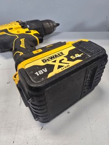 Б/у Шуруповерт Dewalt dcd709 1акб 5ah зп 01-201099618