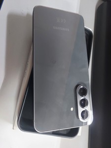 Б/в Мобільний телефон Samsung galaxy a56 5g 8/128gb 01-201104328