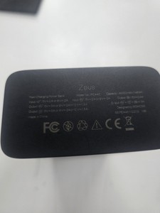 Б/в Повербанк Romoss zeus pea40 40000mah 18w 148wh 01-201122478