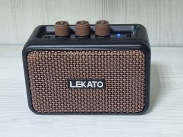 Б/у Комбик гитарный Lekato ag-04 01-201181551