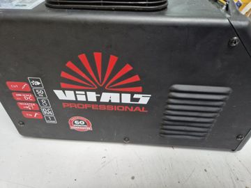 01-200621568: Vitals professional mtc 4000k air