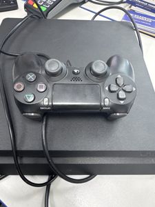 01-200736447: Sony playstation 4 1tb